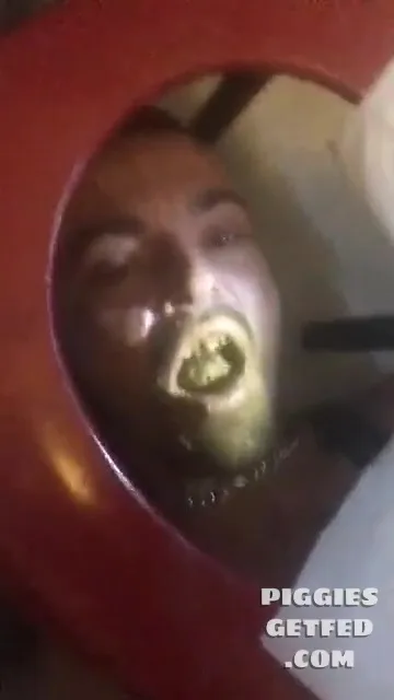 A full mouth makes him happy