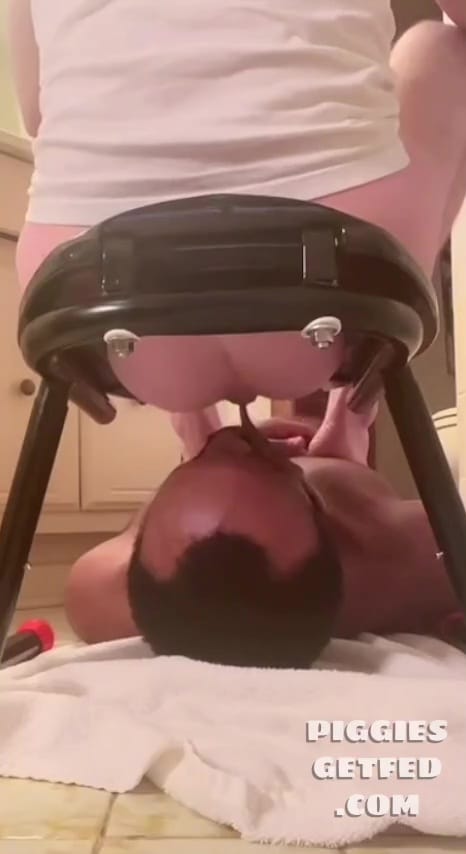 Loose shit for the slave