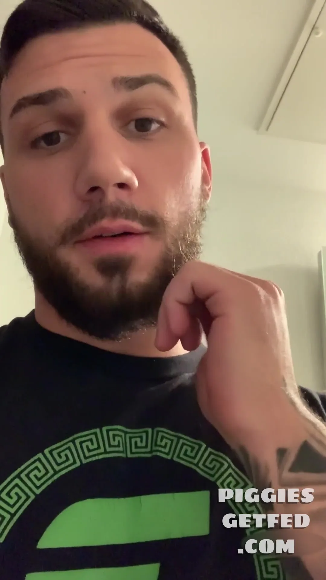 “I want you to taste my fuckin’ shit.”